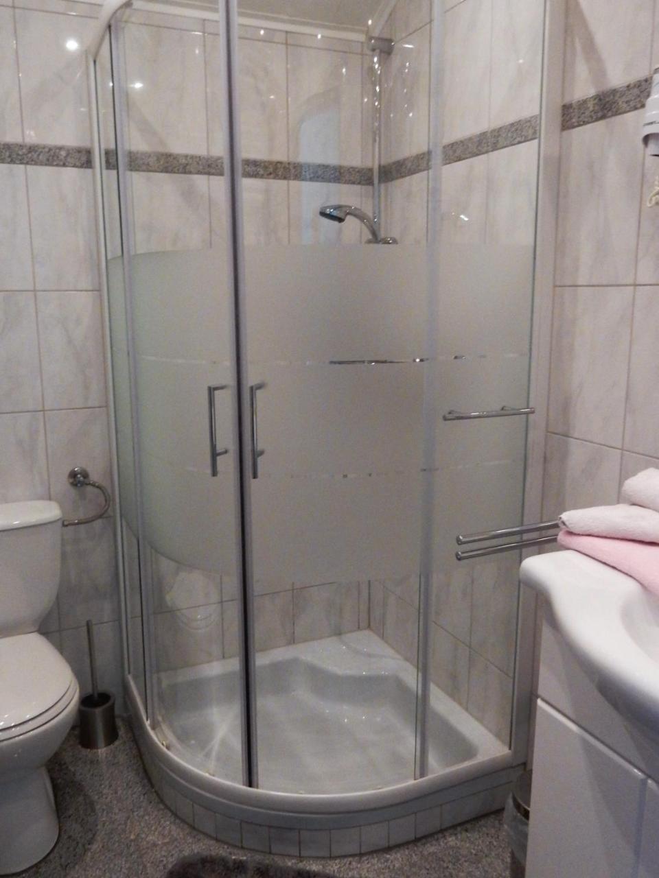 Fruehstueckspension Lach Bed and Breakfast Eberndorf Εξωτερικό φωτογραφία