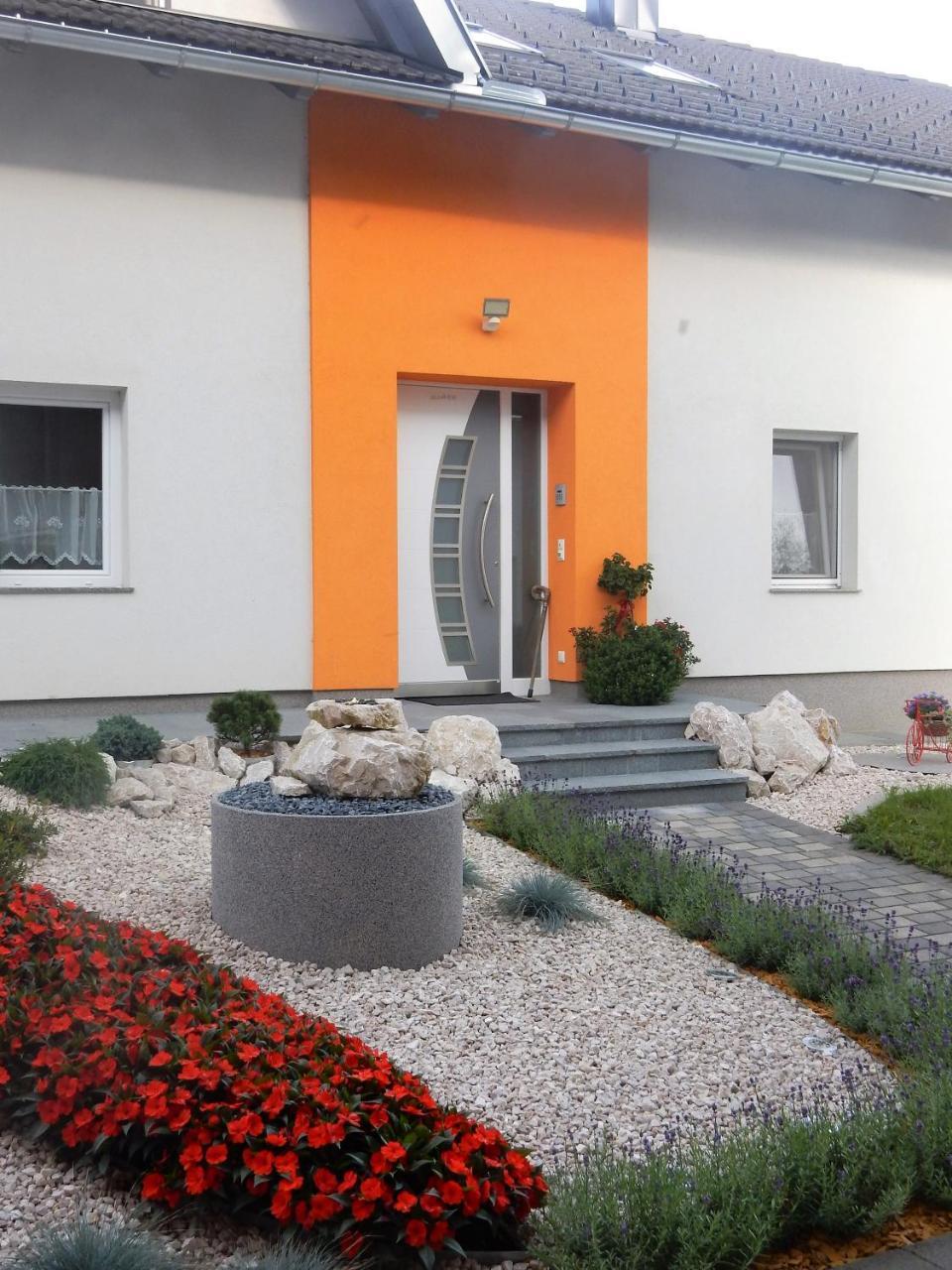 Fruehstueckspension Lach Bed and Breakfast Eberndorf Εξωτερικό φωτογραφία